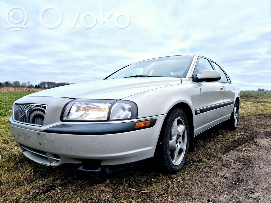 S80 S80  HU601