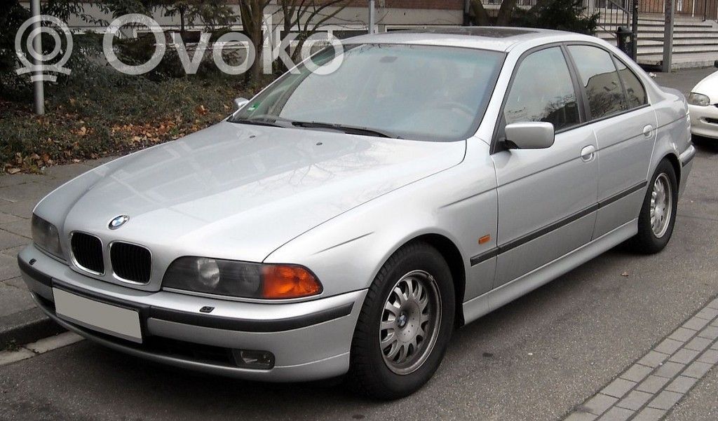 5 E39 Series 5  61138370640