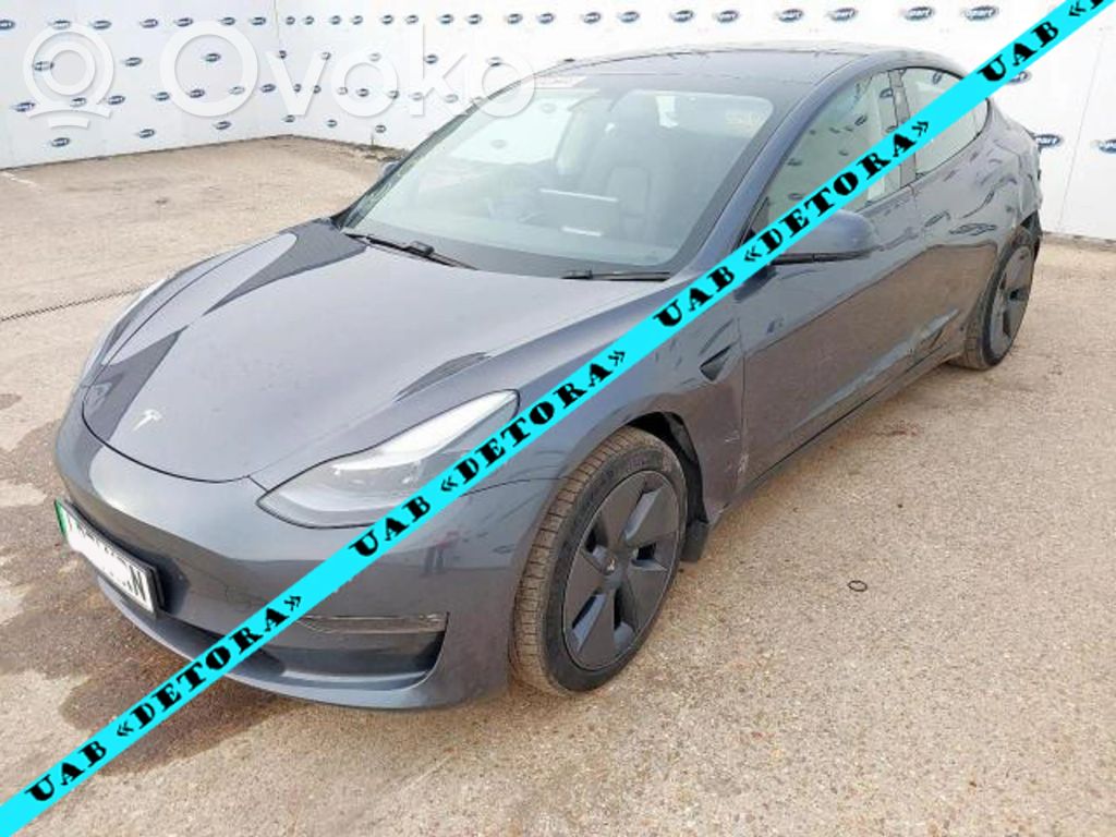Model 3 Tesla Model 3  164347700A