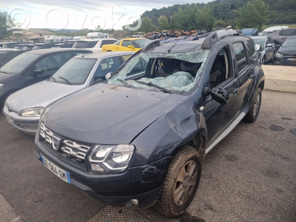 Duster Duster  476608779R