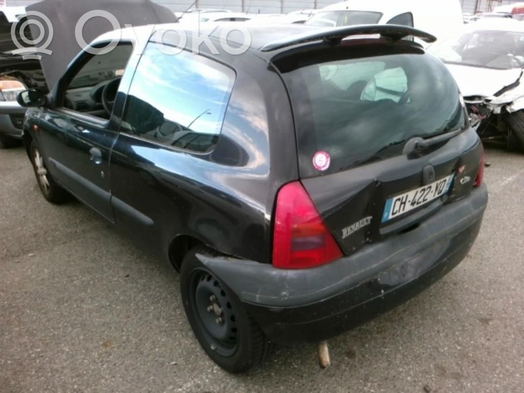 Clio II Clio  7700410437