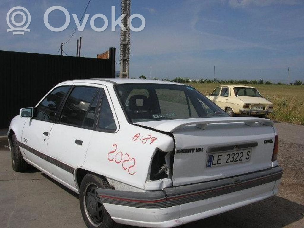 Kadett E Kadett  0001108079