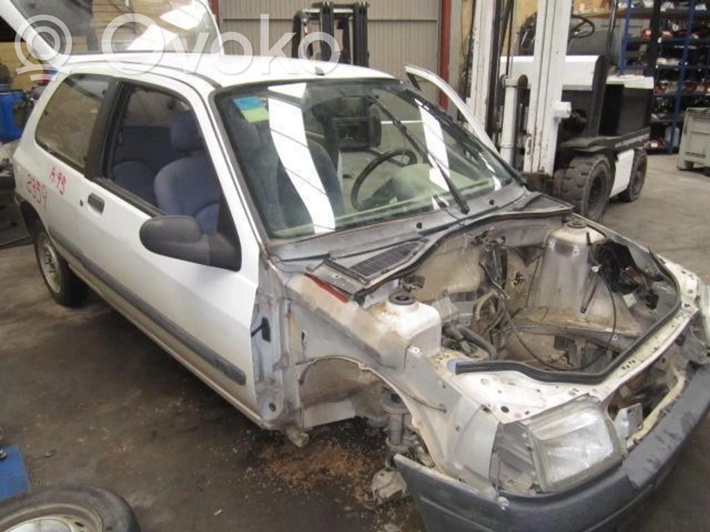 Clio I Clio  7700860324