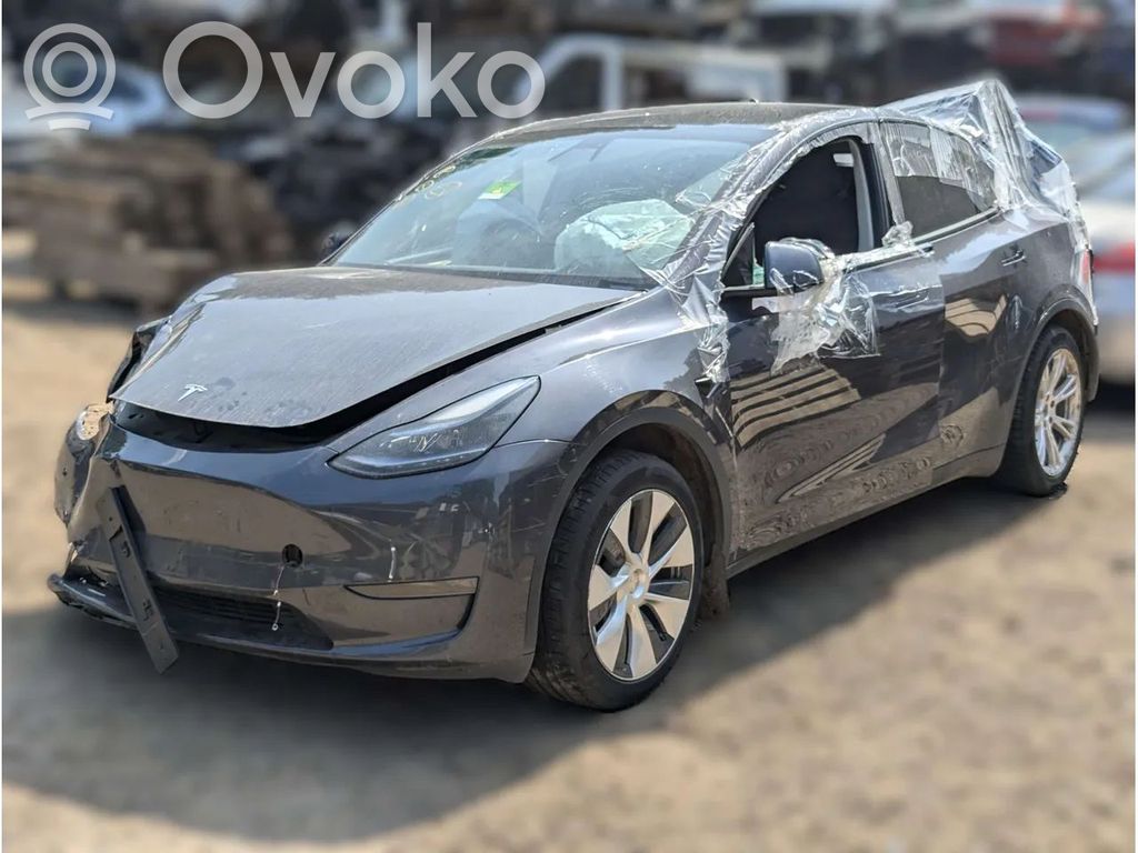 Model Y Tesla Model Y  112096020G
