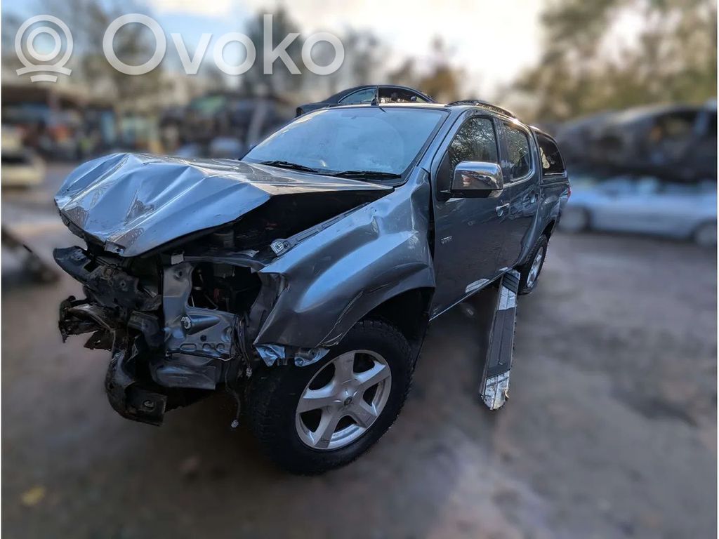 D-Max D-Max  8979461311