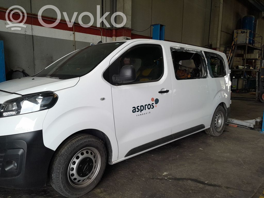 Vivaro Vivaro  5617290