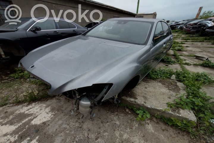 E W211 E-class, AMG (W124, W210, W211, W212, W213, C207, W238)
