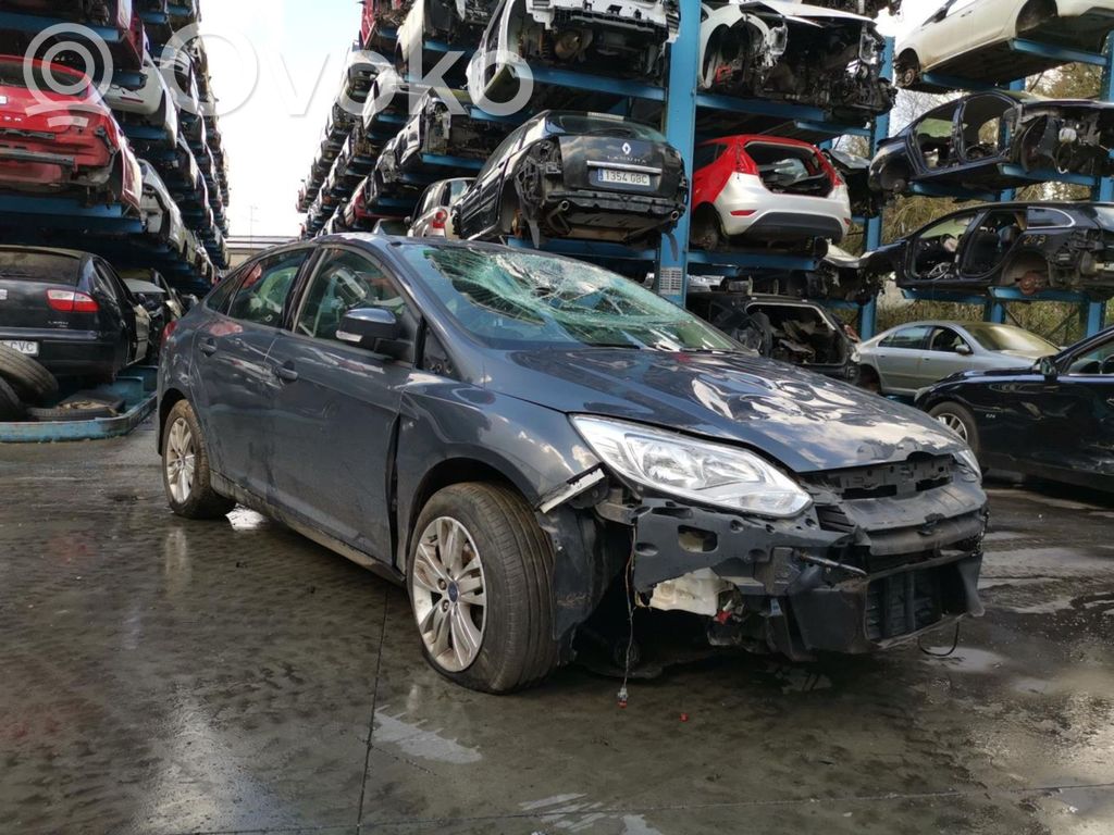 Focus Focus  8M5T19C112DT