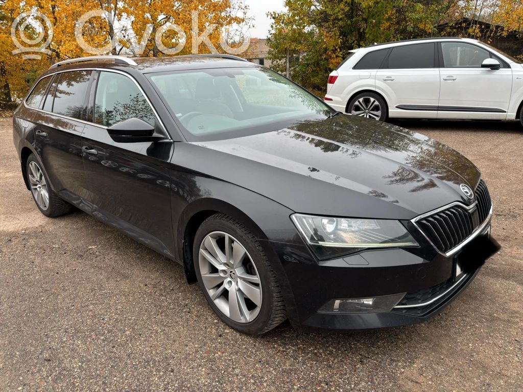 Superb B8 (3V) Superb  04L907805E