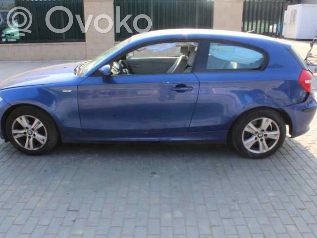 1 E81 E87 Series 1  85695648404D