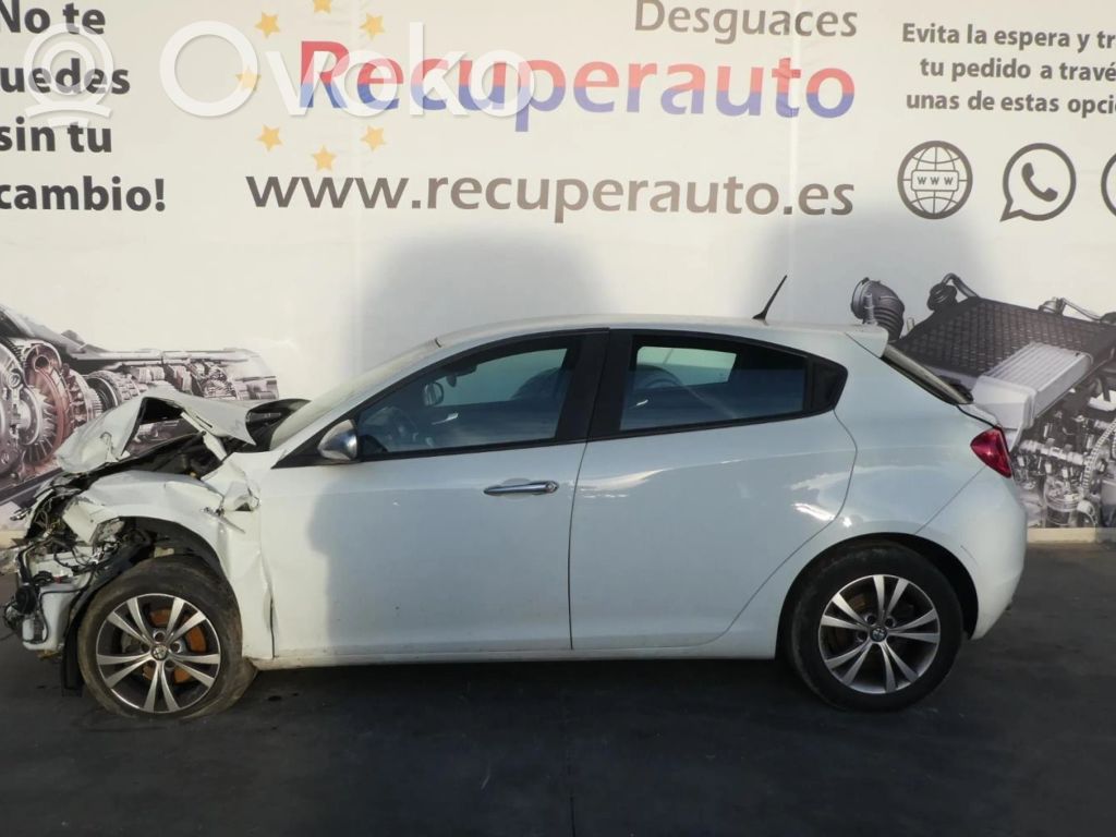 Giulia Giulia  00505215410