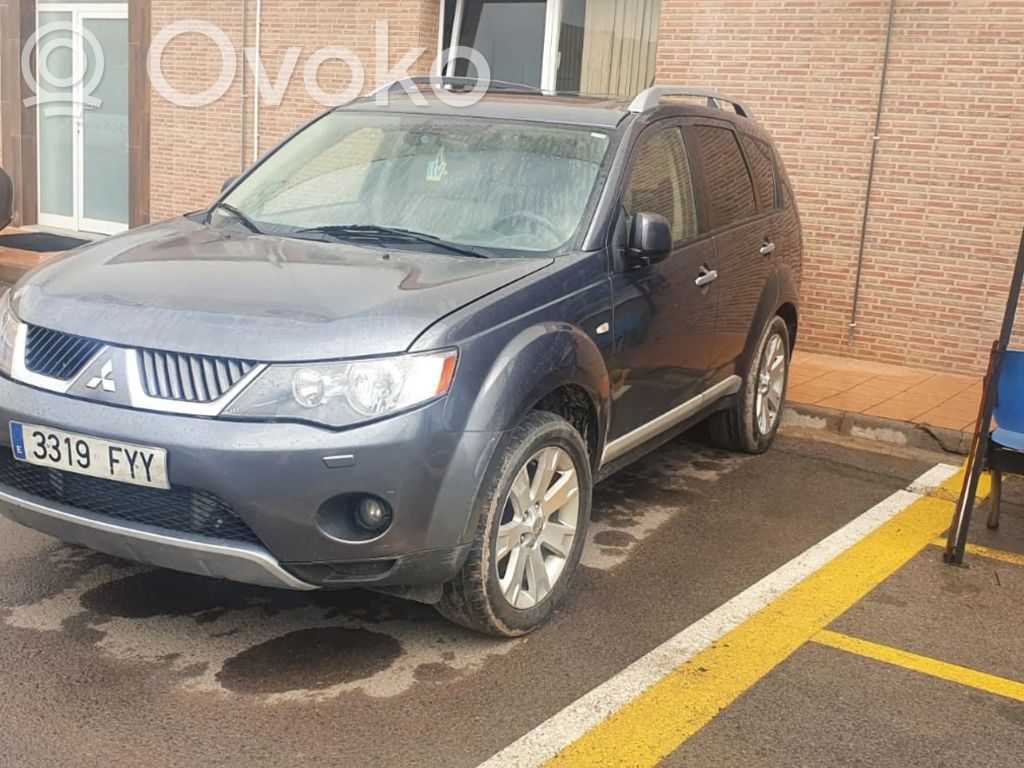 Outlander Outlander  03G103475