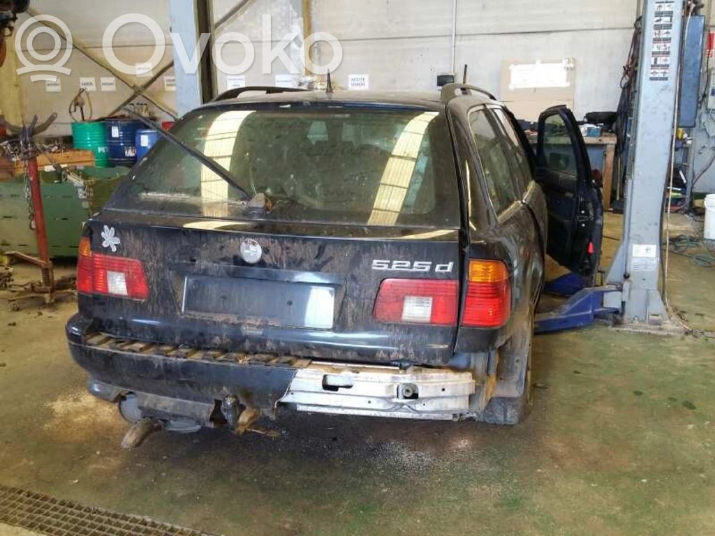 5 E39 Series 5  8217390
