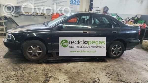 S40, V40 S40, V40