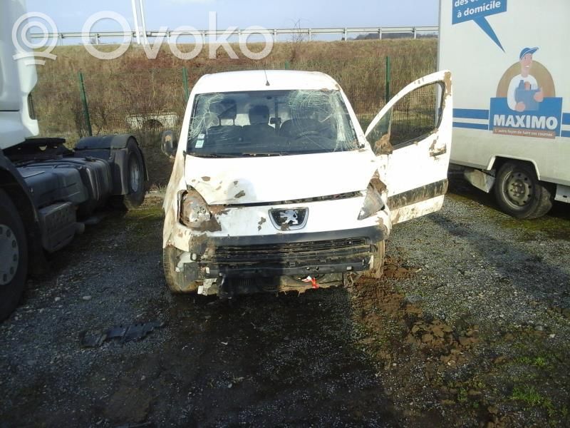 Partner Partner  4400V8