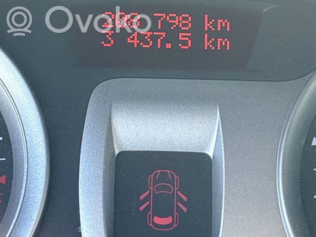 Clio III Clio  8201054131