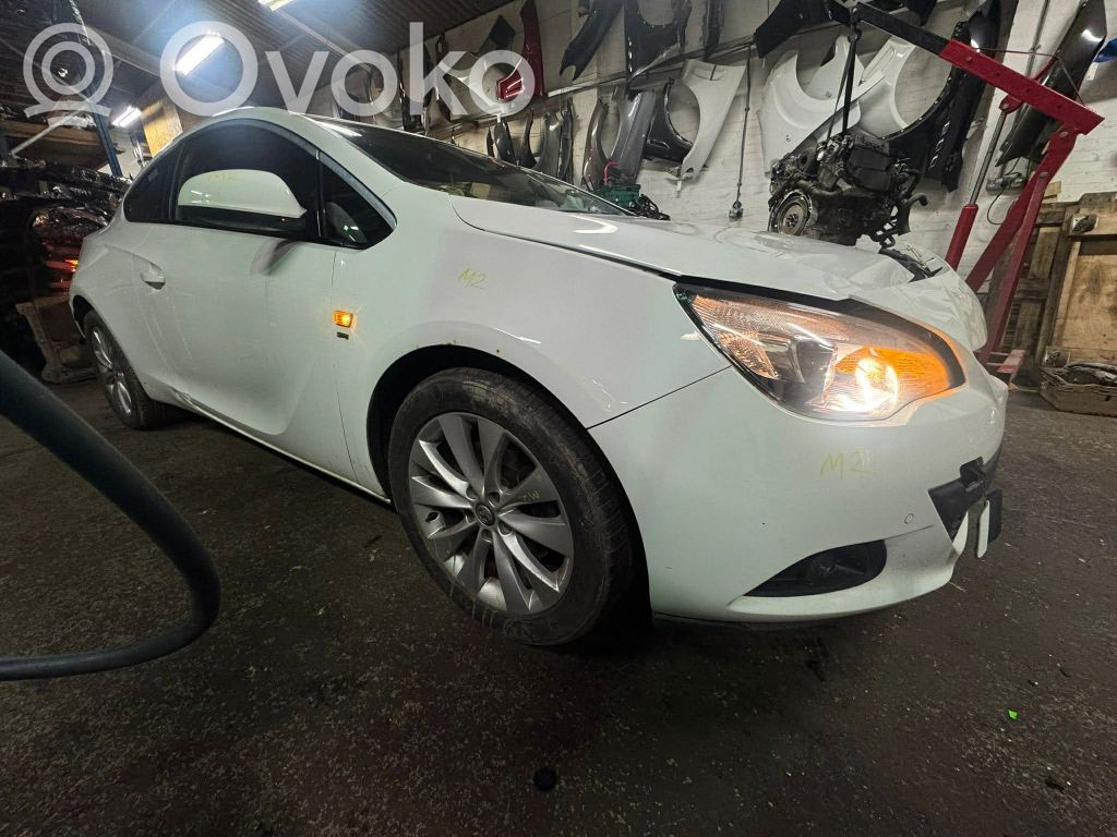 Astra J Astra  13338841