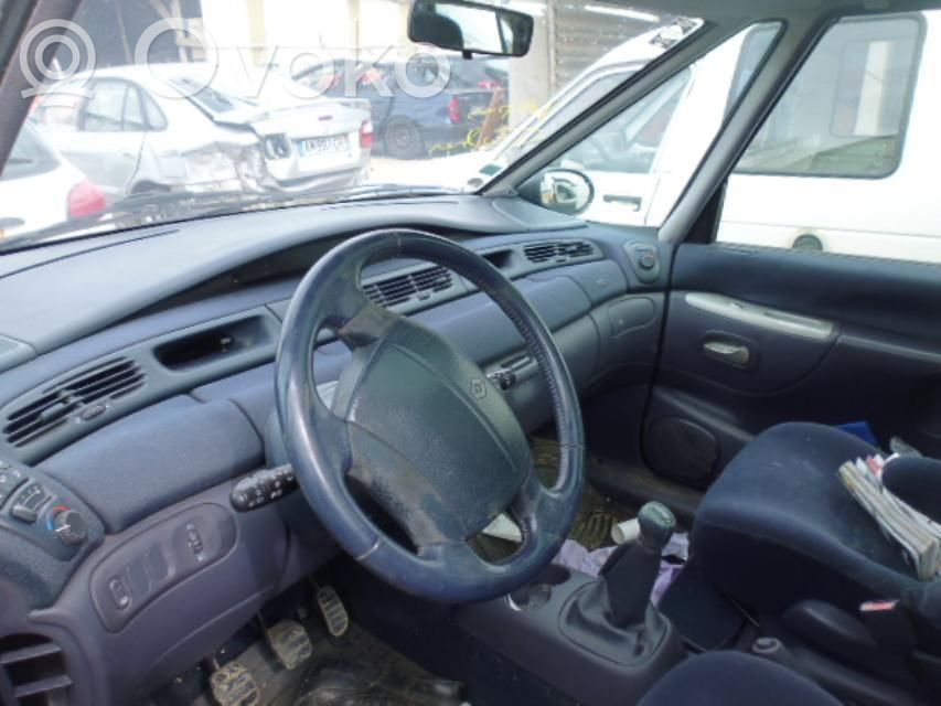 Espace III Espace  7701038269