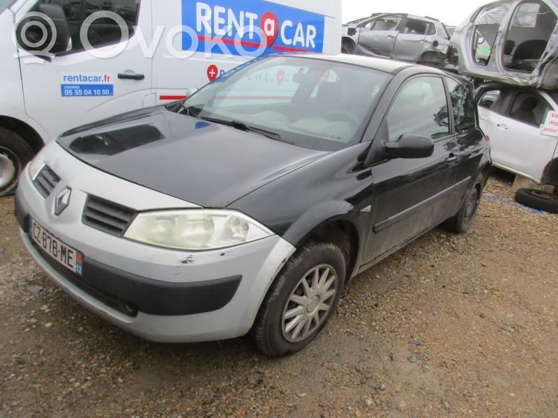 Megane II Megane  8200667608