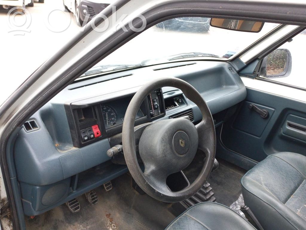 Express Express  8200323960