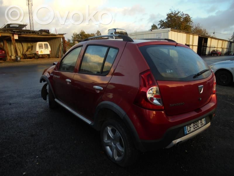 Sandero Sandero, Sandero Stepway