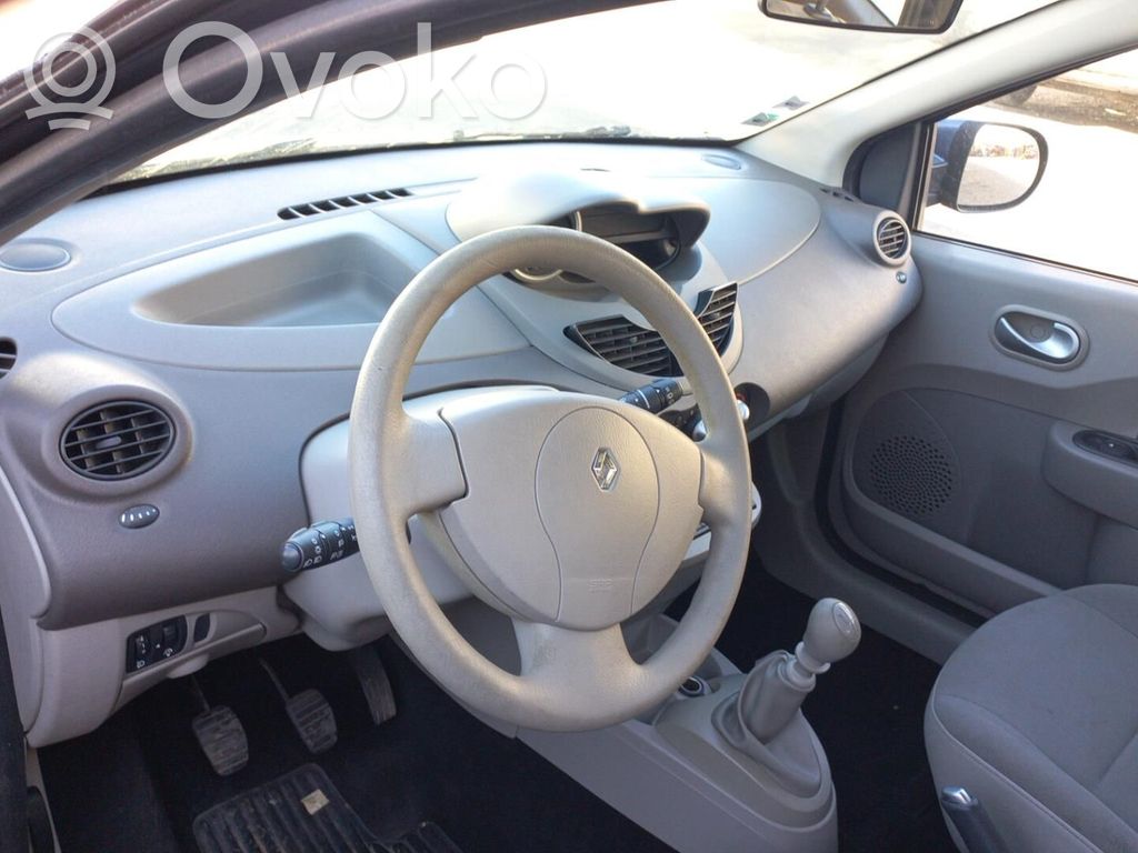 Twingo II Twingo  8201044236