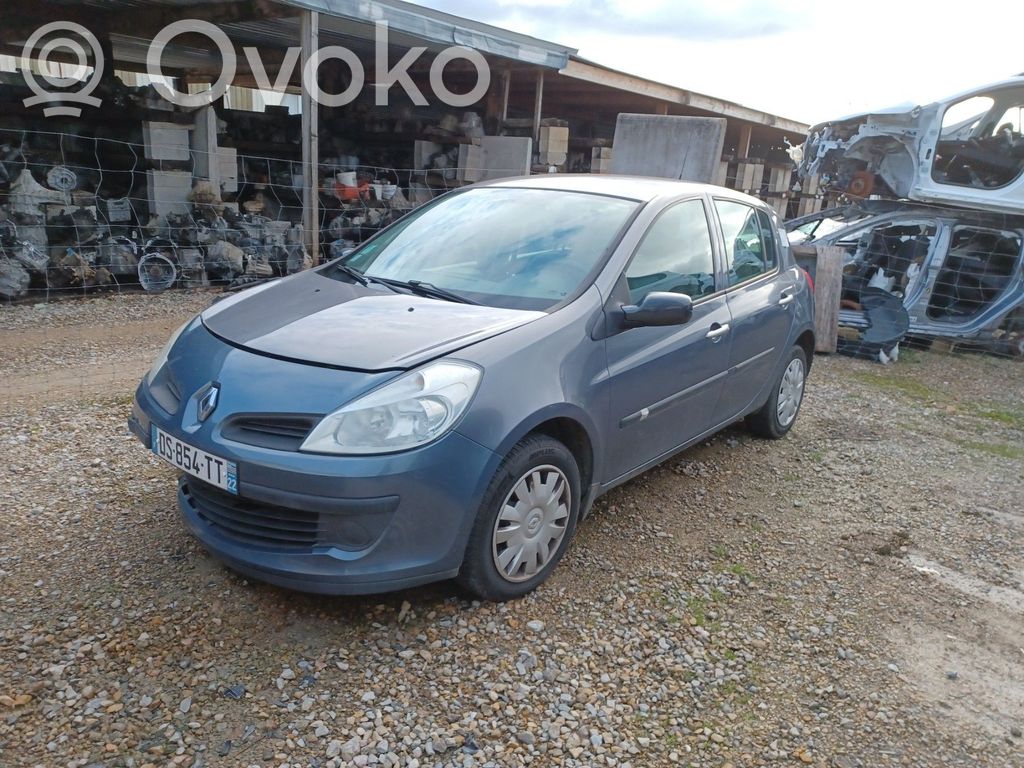 Clio III Clio  7701070472