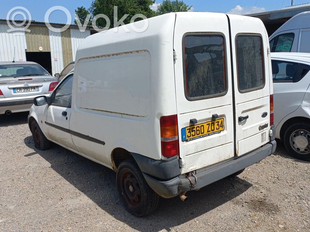 Courier Courier  1042503
