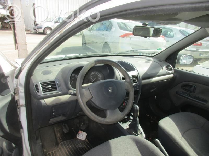 Clio II Clio  8200068565