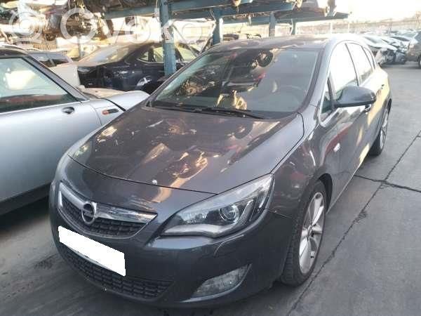 Astra H Astra  821438