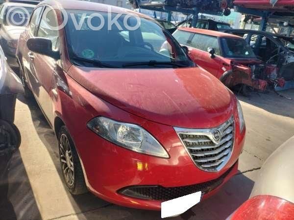 Ypsilon Ypsilon  169A4