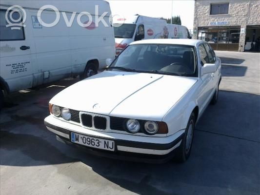 5 E34 Series 5  51321944069