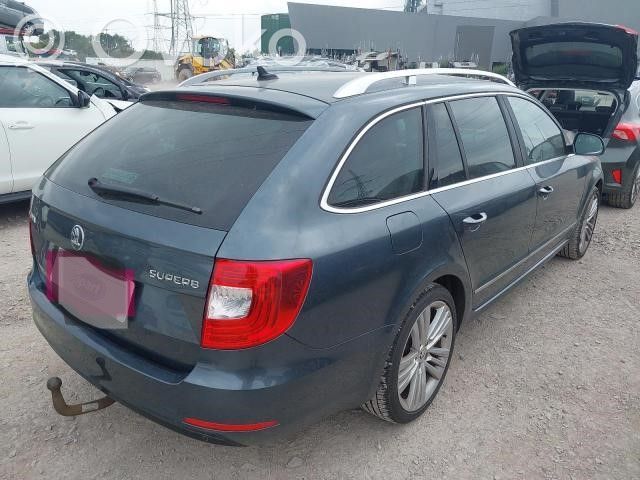 Superb B6 (3T) Superb  101623605