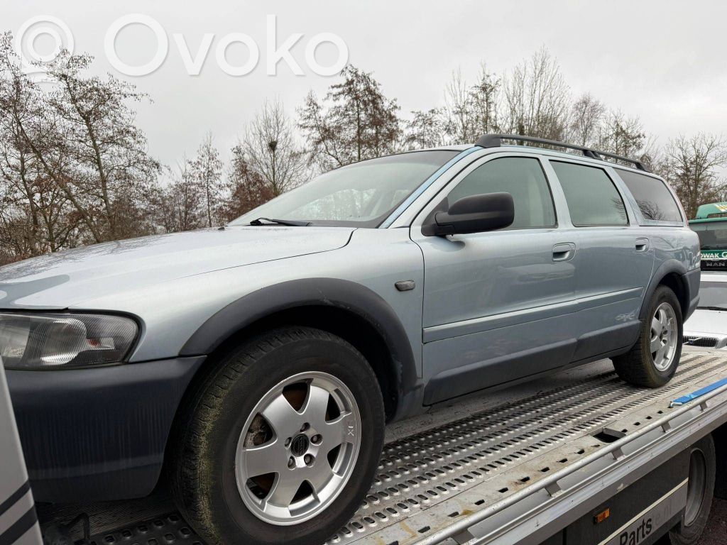 XC70 XC70  0261206829