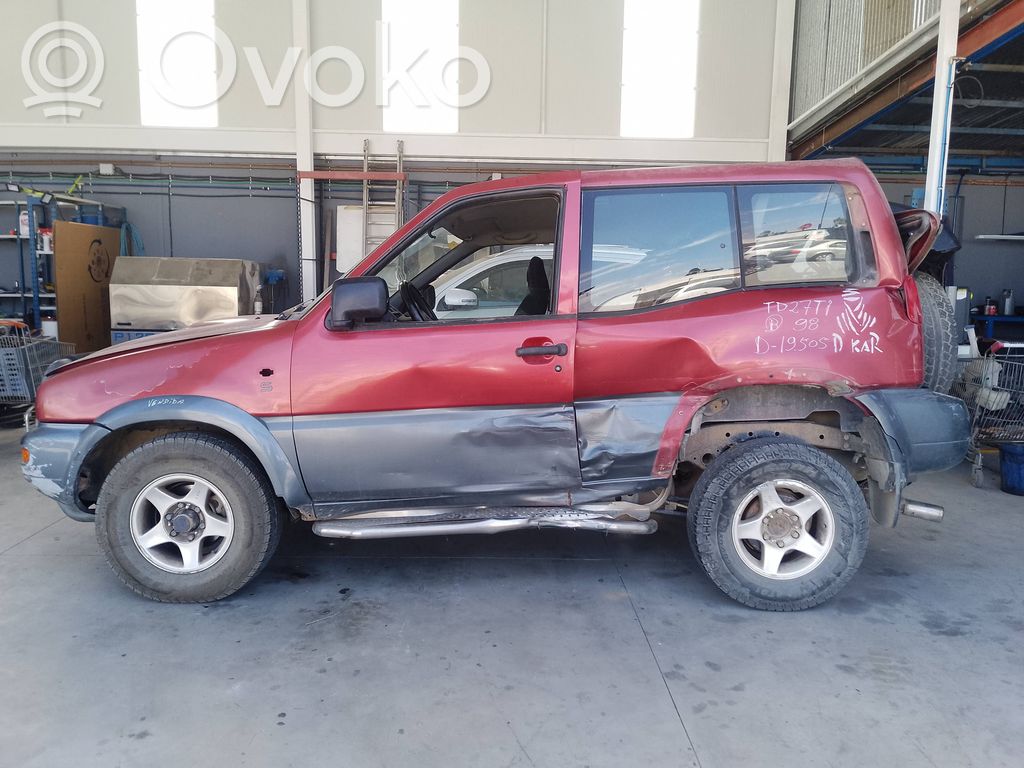 Terrano Terrano  685000F000LH