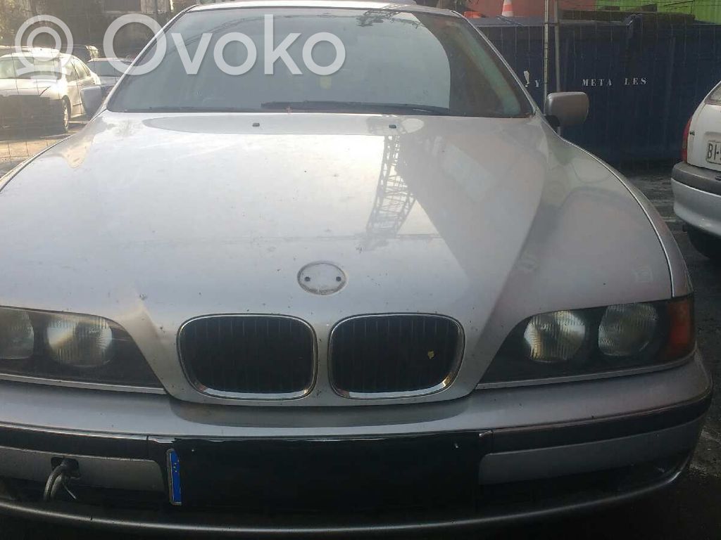 5 E39 Series 5  8352013