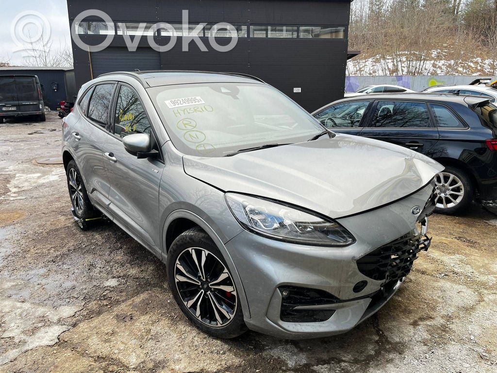 Kuga III Kuga  A2C38542500