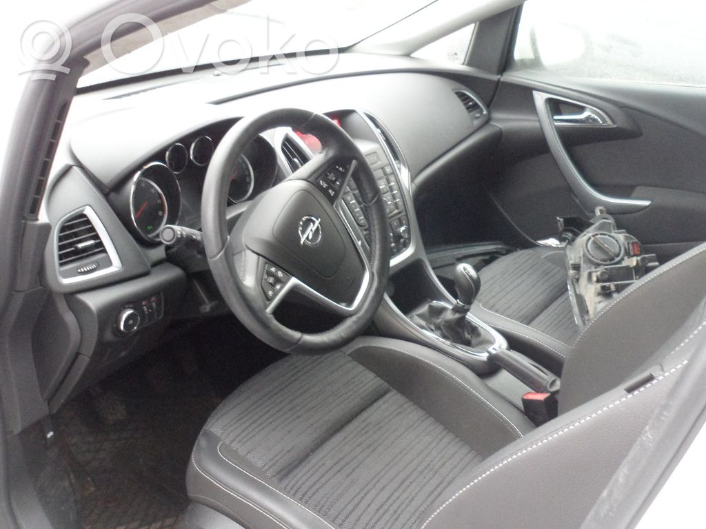 Astra J Astra  13330663
