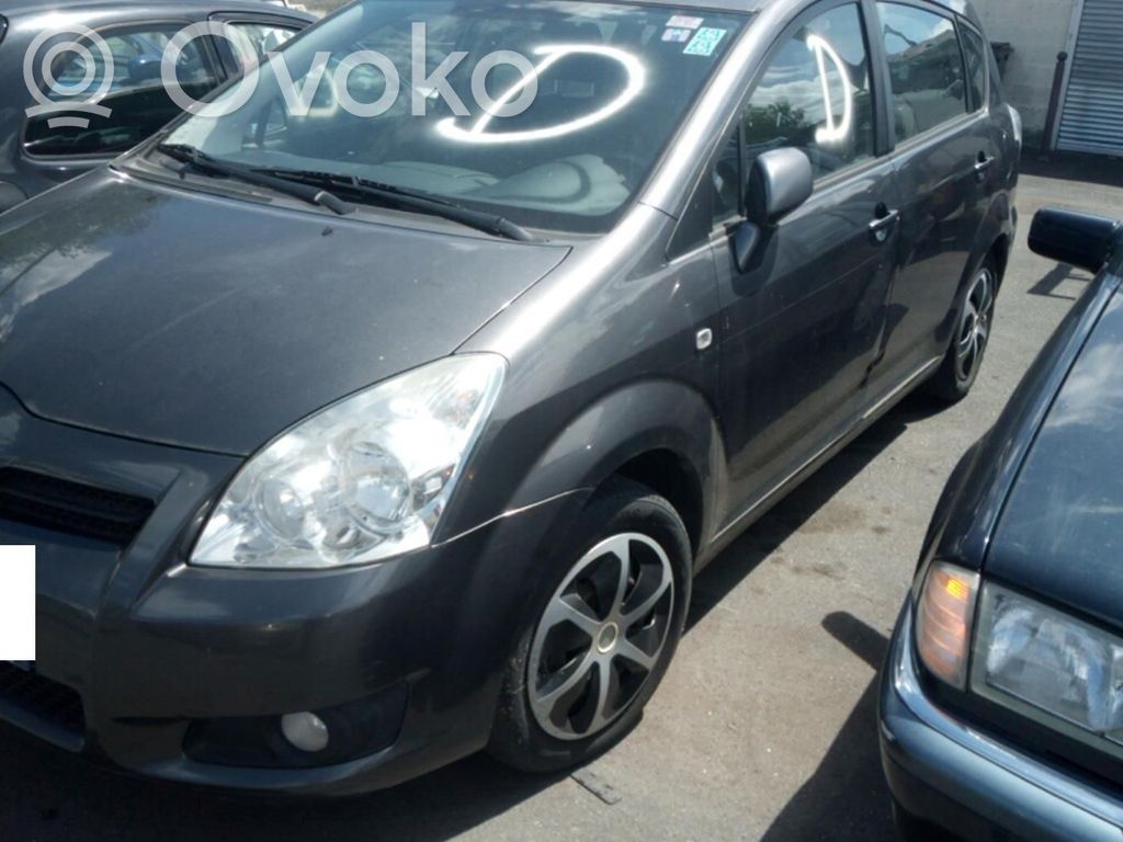 Corolla Verso E121 Corolla Verso  538120F010