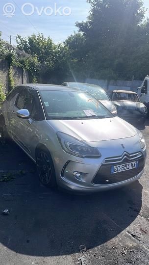 DS3 DS3  9676973880