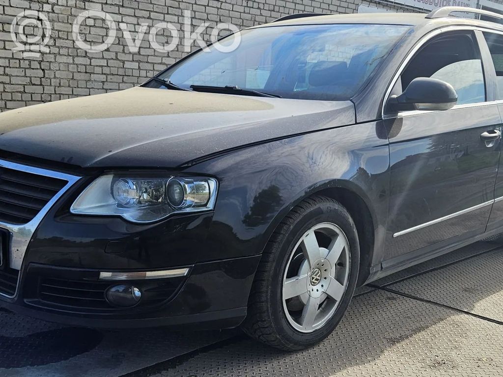 PASSAT B6 Passat  3C0880201R