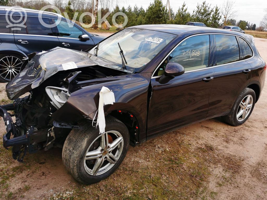 Cayenne (92A) Cayenne  7PP035504A