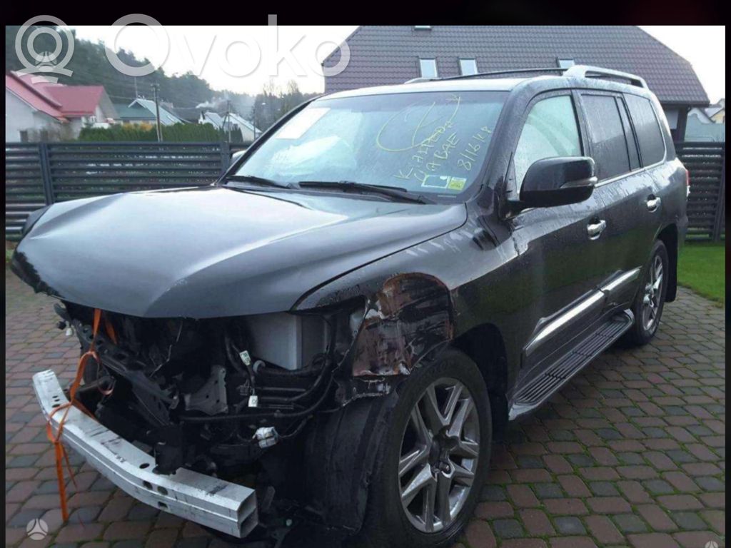 LX 570 LX