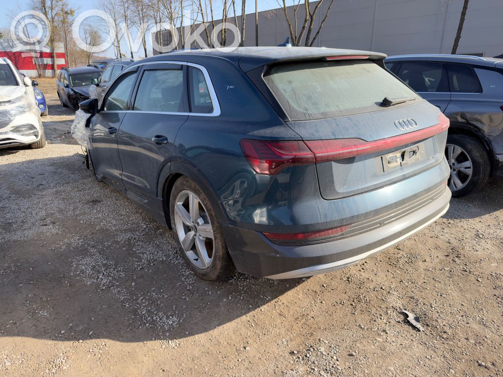 e-tron e-tron  4KE505235AC