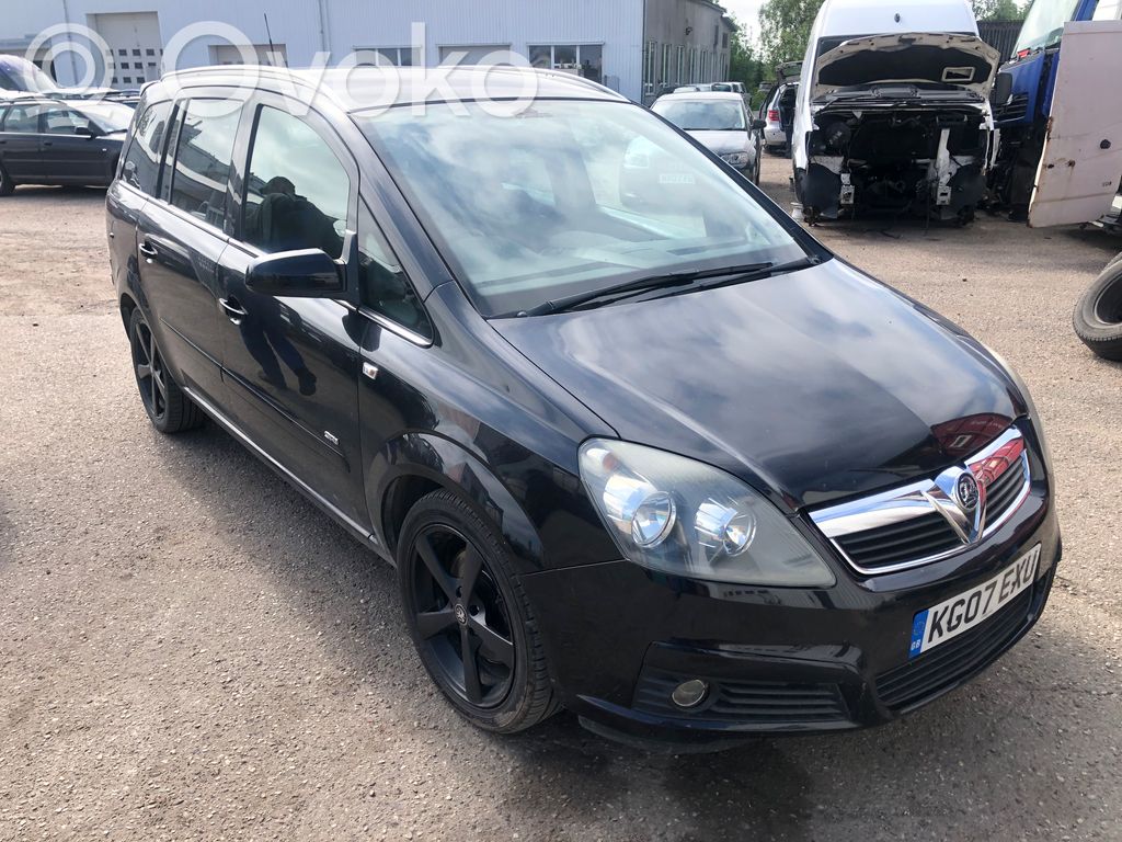 Zafira B Zafira  5725