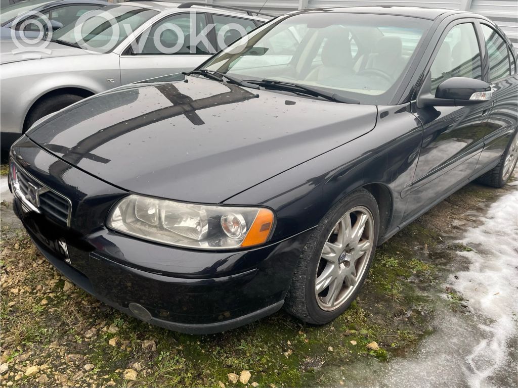 S60 S60  307415674
