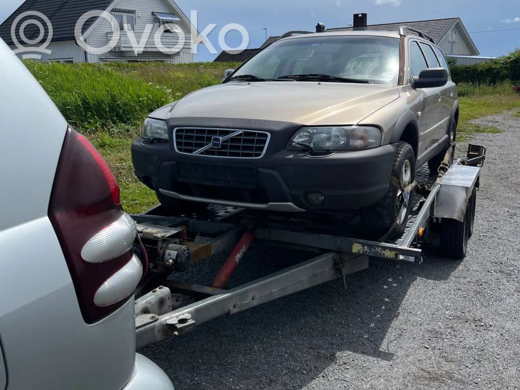 XC70 XC70  3409348