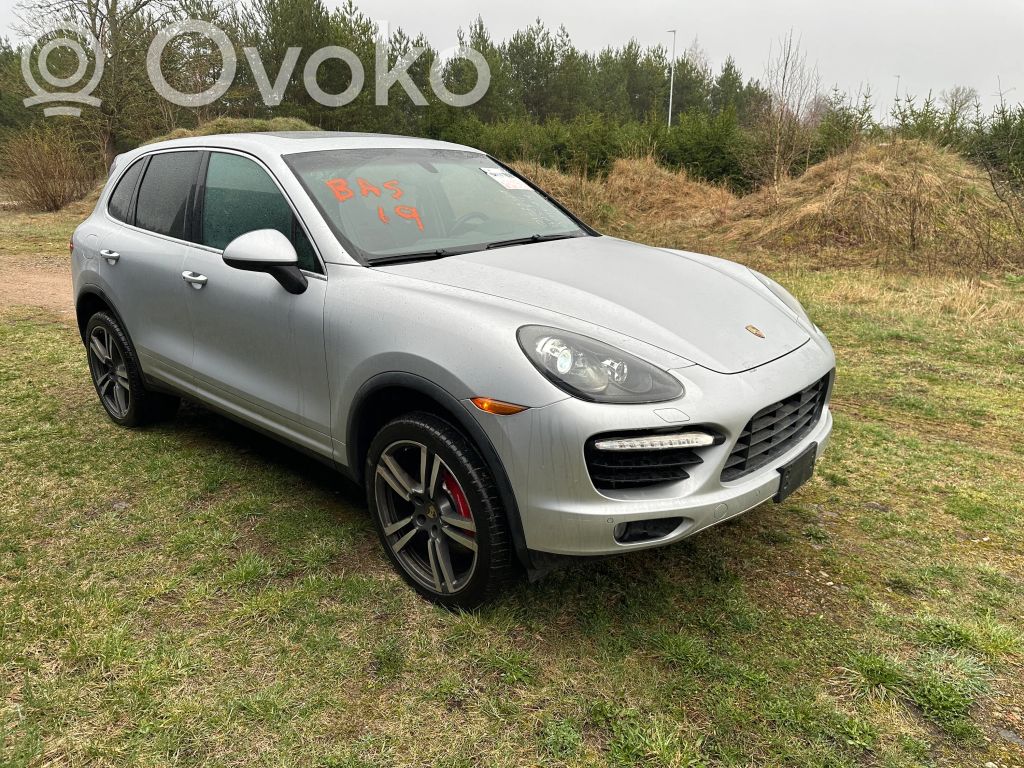 Cayenne (92A) Cayenne  7P0201215B