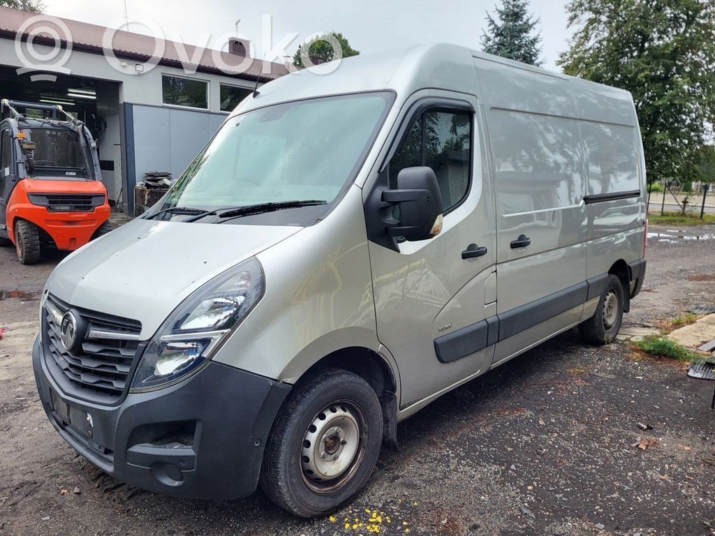 Movano B Movano  M9T716