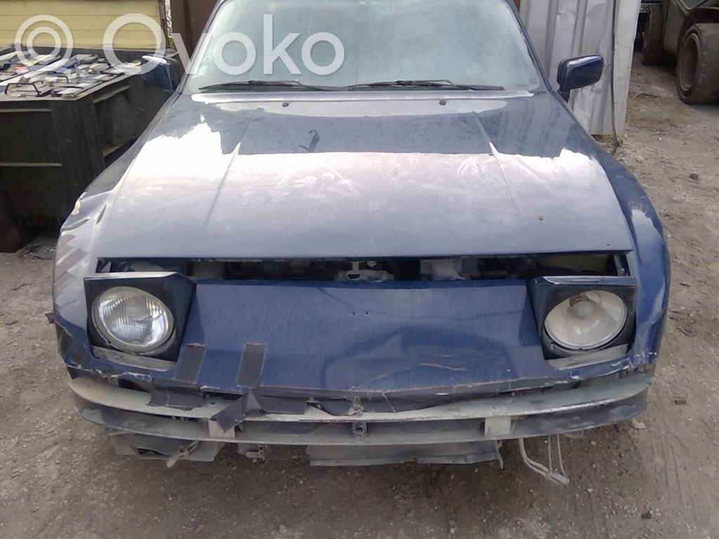 944 944